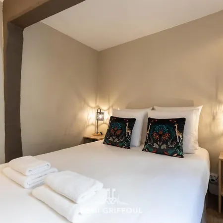 Emeraude Cozy Nest 3 Heart Of Historic District 2 Guests * オンフルール