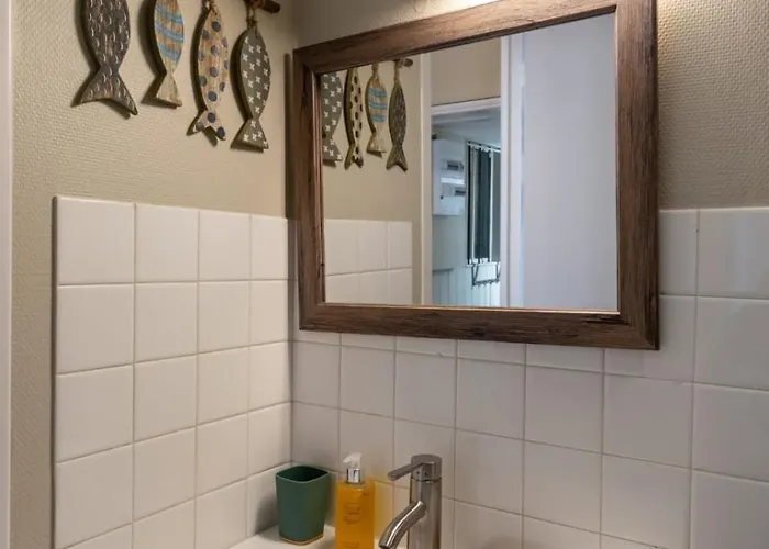 Emeraude Cozy Nest 3 Heart Of Historic District 2 Guests *