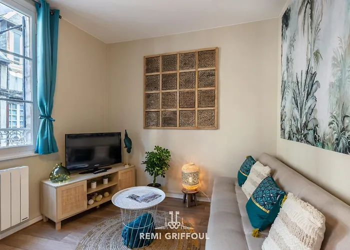 Emeraude Cozy Nest 3 Heart Of Historic District 2 Guests * Honfleur